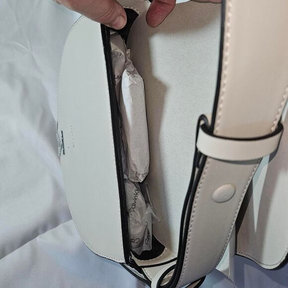 Calvin-klein Women's White Bag - Picture 4 of 5